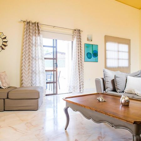 Villa Joy Private Pool Corralejo By Holidays Home Exterior foto