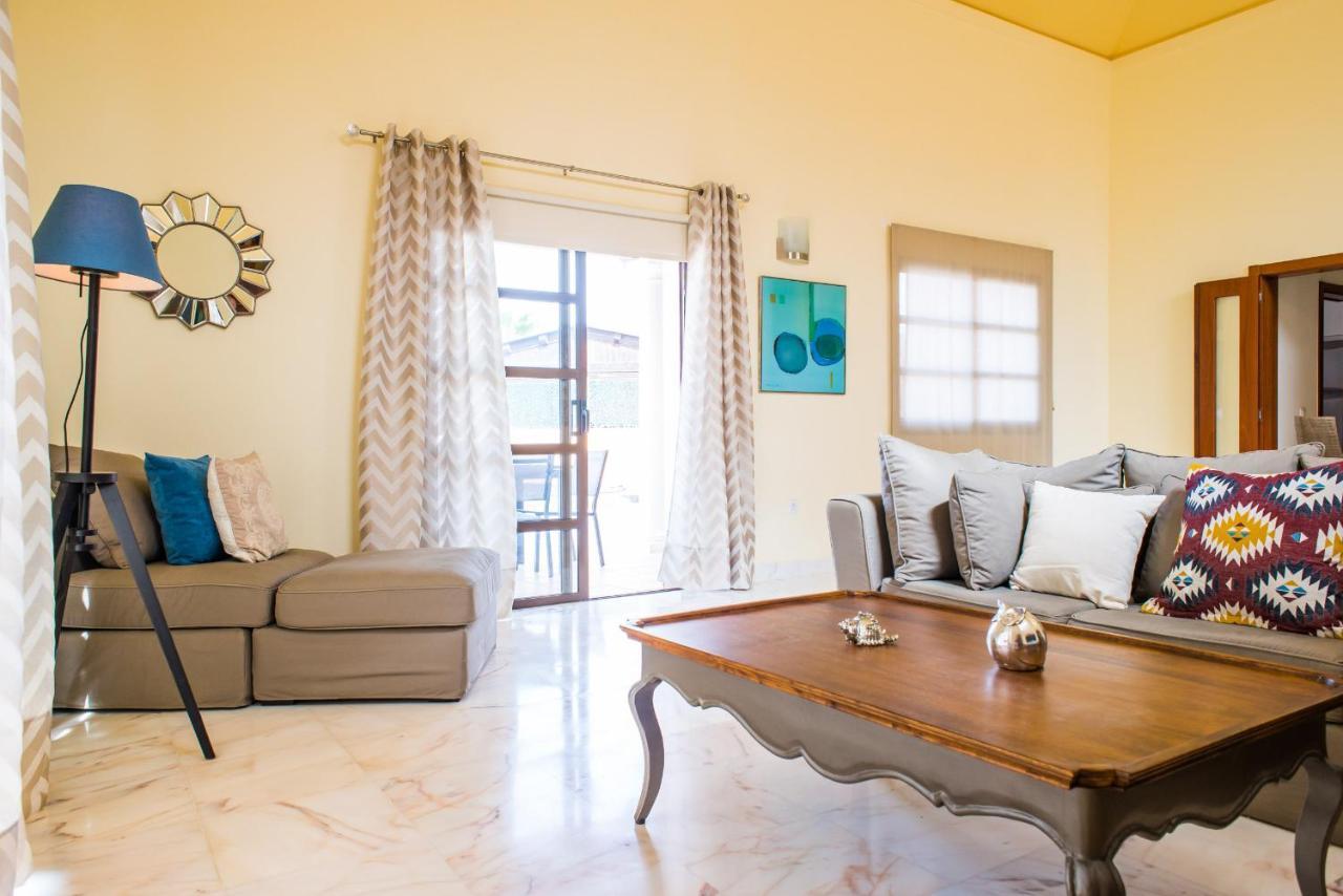Villa Joy Private Pool Corralejo By Holidays Home Exterior foto